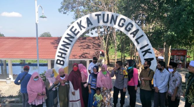 Kapolres Lombok Tengah Tinjau Kampung Sehat Jabal Rahmah di Desa Jango
