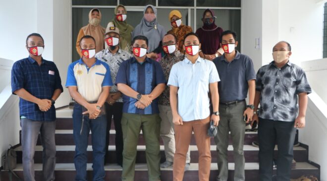 IKAPTK NTB Gandeng TP PKK NTB Bagikan 7.000 Masker untuk Warga