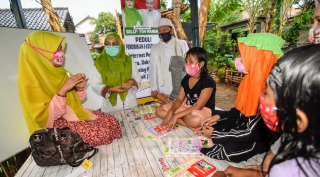 Literasi Pola Asuh, Selly – Manan Siapkan Wadah Khusus untuk Anak Indigo di Mataram
