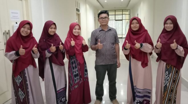 Tim PKM Universitas Hamzanwadi, Edukasi Perkembangan Anak TKI Melalui Metode Parenting