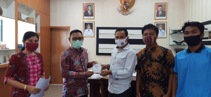TIM SIMPUL UNIVERSITAS HAMZANWADO