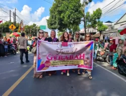 Keren! Kontingen Turis Mancanegara Ikut Serta Meriahkan Festival Gerabah Masbagik Timur